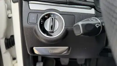 Mercedes-Benz E 250 2010 - 18500 EUR, 0 km - AUTO.MOTO.pt - foto 17 de 56