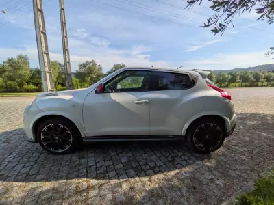 Nissan Juke 2014 - 16500 EUR, 115000 km - AUTO.MOTO.pt - 115000km - foto 17 de 17