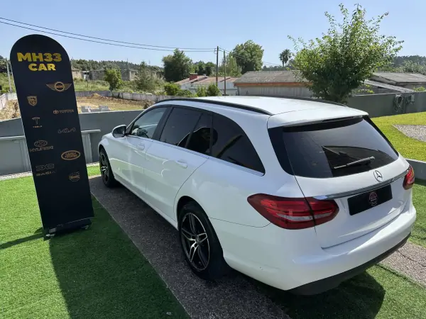 Mercedes-Benz C 180 2015 - 12900 EUR, 280000 km - AUTO.MOTO.pt - 280000km - foto 14 de 69