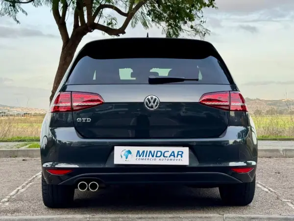 Volkswagen Golf 2015 - 17980 EUR, 168500 km - AUTO.MOTO.pt - 168500km - foto 10 de 21
