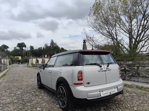 MINI Clubman 2011 - 7500 EUR, 293000 km - AUTO.MOTO.pt - 293000km - foto 52 de 65
