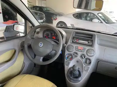 Fiat Panda 2004 - 3250 EUR, 197772 km - AUTO.MOTO.pt - 197772km - foto 10 de 31