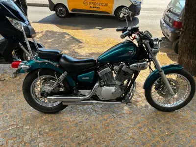 Yamaha XV 1997 - 2550 EUR, 24644 km - AUTO.MOTO.pt - 24644km - foto 1 de 15