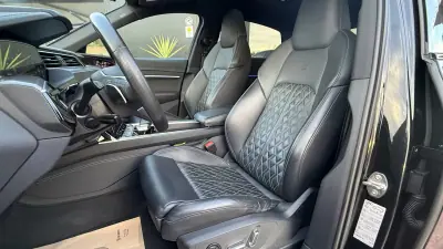 Audi e-tron Sportback 2022 - 39990 EUR, 82000 km - 82000km - foto 38 de 45