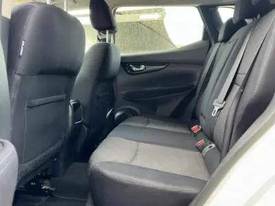 Nissan Qashqai 2014 - 17900 EUR, 167439 km - AUTO.MOTO.pt - 167439km - foto 27 de 28
