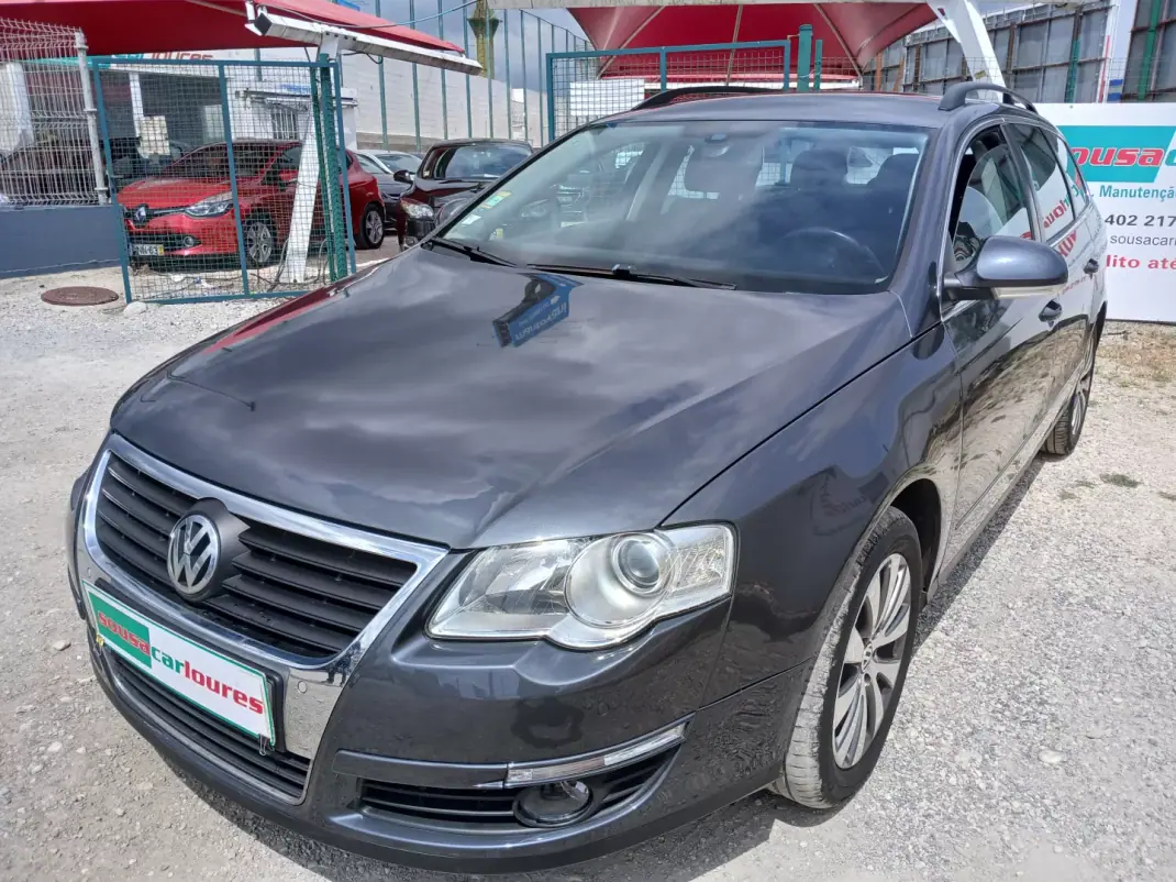 Volkswagen Passat Variant 2010 - 7750 EUR, 149120 km - AUTO.MOTO.pt - 149120km - foto 3 de 27