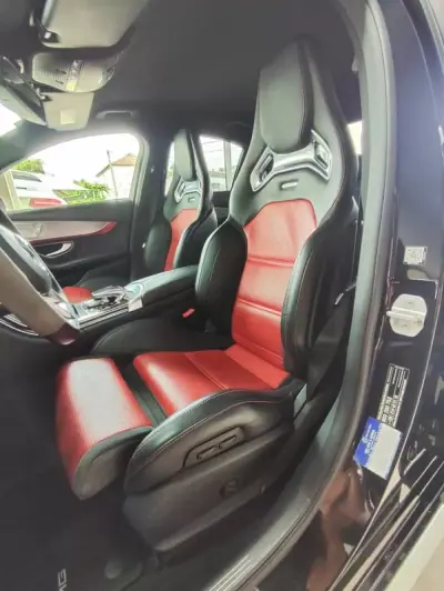 Mercedes-Benz C 63 AMG 2015 - 59500 EUR, 60000 km - AUTO.MOTO.pt - 60000km - foto 26 de 51