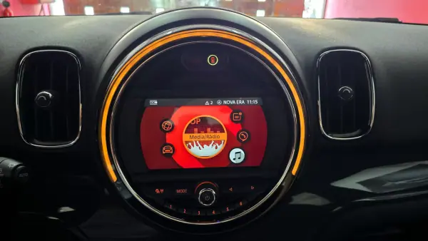 MINI Countryman 2019 - 18990 EUR, 154427 km - AUTO.MOTO.pt - 154427km - foto 30 de 68