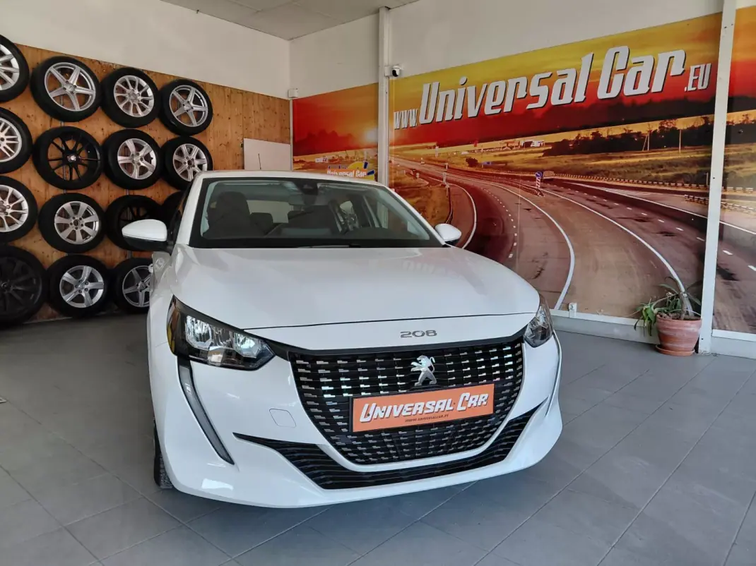 Peugeot 208 2021 - 13900 EUR, 95000 km - AUTO.MOTO.pt - 95000km - foto 2 de 20