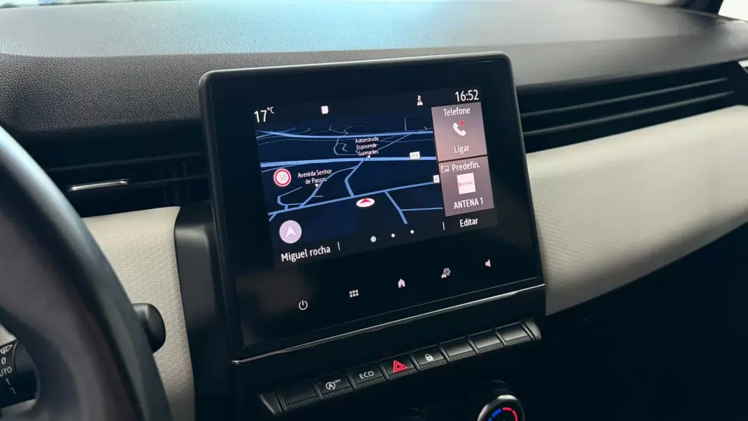 Renault Clio 2021 - 11490 EUR, 171078 km - AUTO.MOTO.pt - 171078km - foto 17 de 27