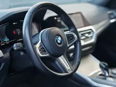 BMW 330 2021 - 31900 EUR, 156735 km - AUTO.MOTO.pt - 156735km - foto 13 de 44