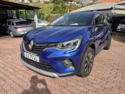 Renault Captur 2023 - 18950 EUR, 73065 km - 73065km - foto 1 de 6