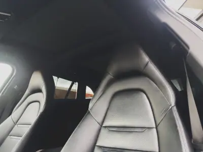 Porsche Panamera Sport Turismo 2019 - 69880 EUR, 97640 km - AUTO.MOTO.pt - 97640km - foto 5 de 71