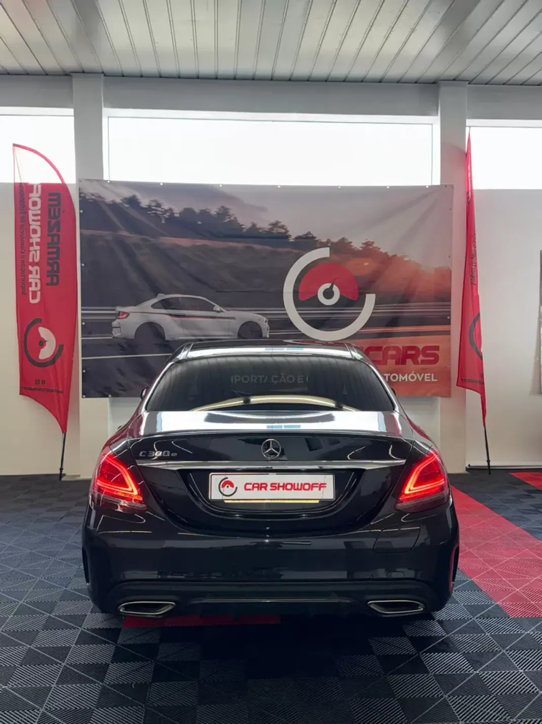 Mercedes-Benz C 300 2021 - 26900 EUR, 145000 km - 145000km - foto 5 de 12