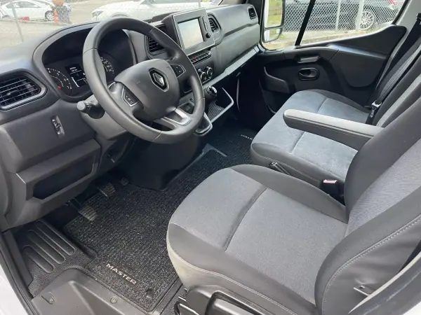 Renault Master 2.3dCi L3 3.5T 165cv - Contentor 2021 - 21490 EUR, 245335 km - AUTO.MOTO.pt - 245335km - foto 8 de 16
