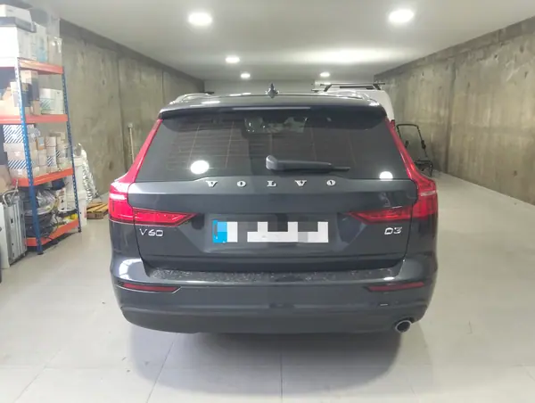 Volvo V60 2019 - 21000 EUR, 134000 km - 134000km - foto 6 de 10