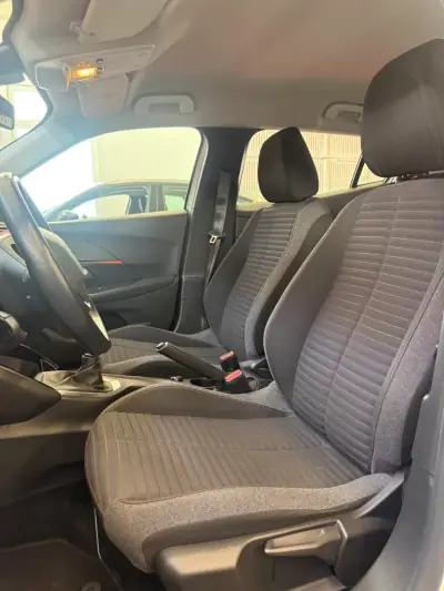 Peugeot 2008 2020 - 16900 EUR, 74000 km - AUTO.MOTO.pt - 74000km - foto 8 de 9