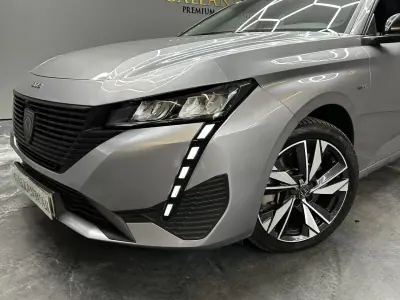 Peugeot 308 2023 - 25800 EUR, 55300 km - AUTO.MOTO.pt - 55300km - foto 2 de 25