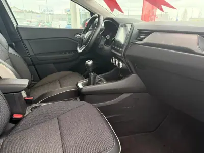 Renault Captur 2020 - 17500 EUR, 30000 km - AUTO.MOTO.pt - 30000km - foto 40 de 48