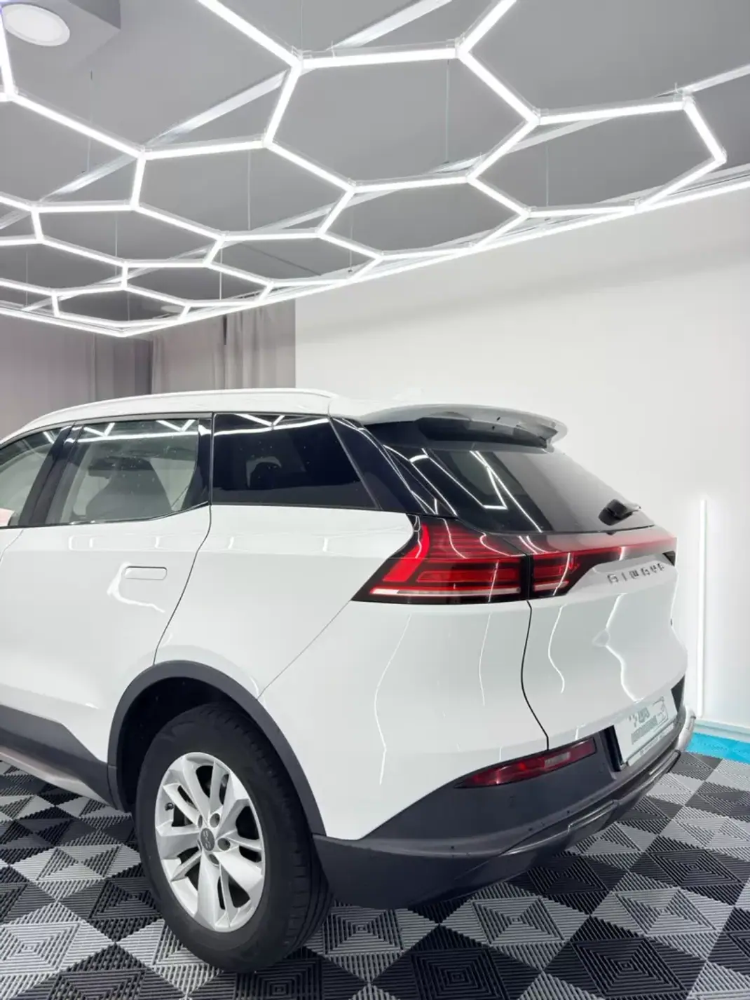 Aiways U5 2020 - 19000 EUR, 54000 km - 54000km - foto 6 de 22