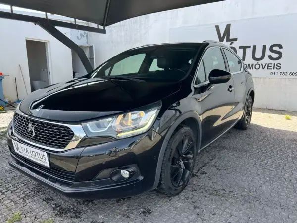 DS DS4 Crossback 2016 - 12500 EUR, 207000 km - AUTO.MOTO.pt - 207000km - foto 3 de 11