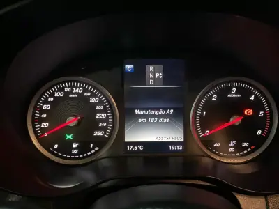 Mercedes-Benz C 180 2016 - 16950 EUR, 227000 km - AUTO.MOTO.pt - 227000km - foto 11 de 20