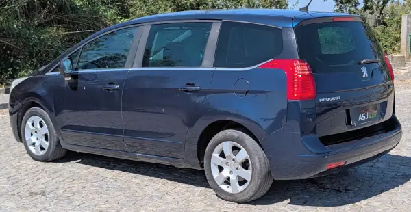 Peugeot 5008 2011 - 5500 EUR, 307207 km - 307207km - foto 10 de 20