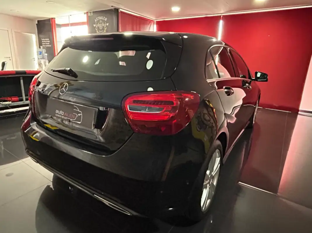 Mercedes-Benz A 180 2016 - 16750 EUR, 201775 km - AUTO.MOTO.pt - 201775km - foto 7 de 23