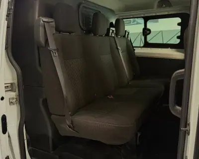 Ford TRANSIT CUSTOM 2.0 L2 H2 2.0 130 CV 2013 - 13999 EUR, 197118 km - AUTO.MOTO.pt - 197118km - foto 9 de 16