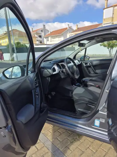 Citroën C3 2011 - 5990 EUR, 141642 km - AUTO.MOTO.pt - 141642km - foto 25 de 25