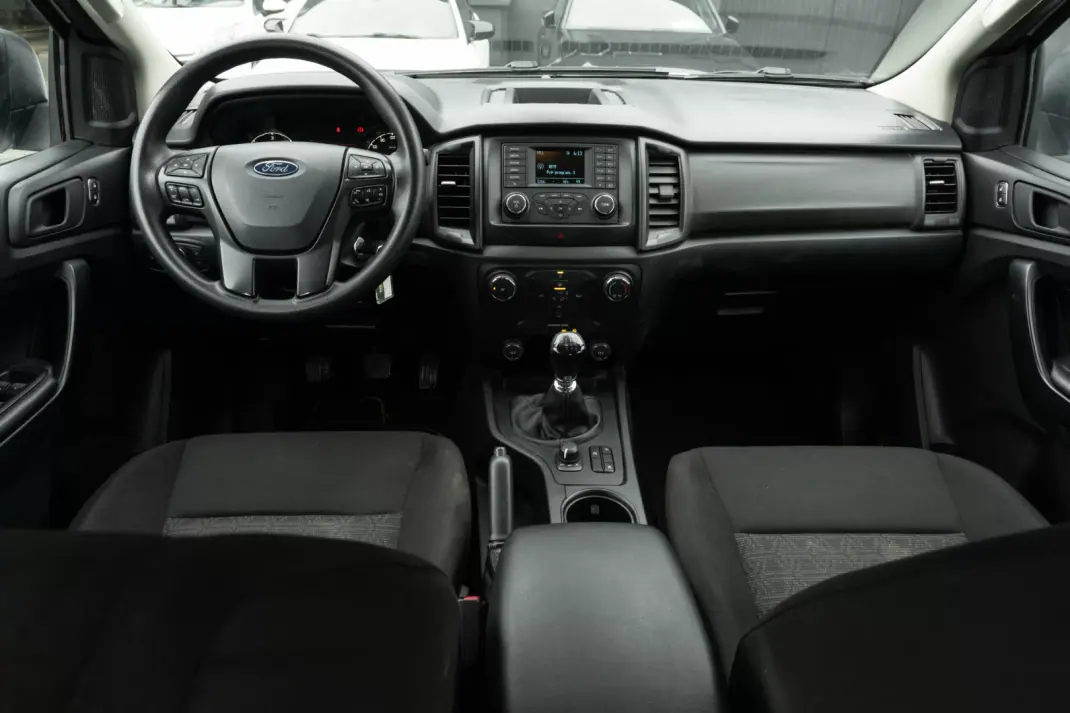 Ford Ranger 2023 - 29999 EUR, 48000 km - AUTO.MOTO.pt - 48000km - foto 2 de 25