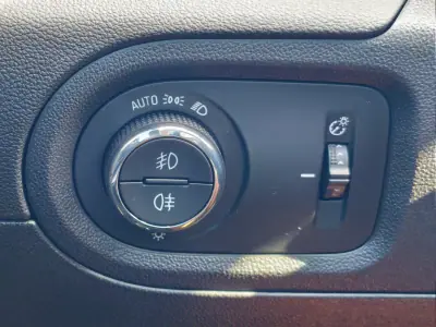 Opel Grandland X 2020 - 17990 EUR, 65073 km - AUTO.MOTO.pt - 65073km - foto 20 de 38