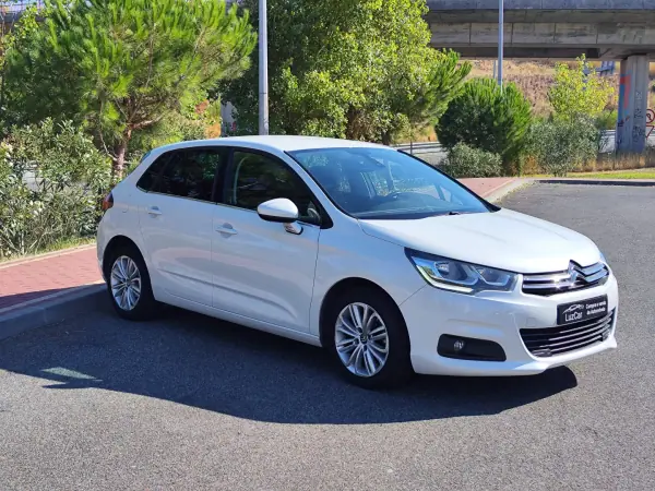 Citroën C4 2015 - 9980 EUR, 157000 km - AUTO.MOTO.pt - 157000km - foto 5 de 43