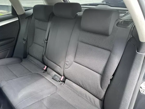 Audi A3 Sportback 2007 - 5900 EUR, 350000 km - AUTO.MOTO.pt - 350000km - foto 29 de 49