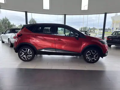 Renault Captur 2016 - 12250 EUR, 136506 km - AUTO.MOTO.pt - 136506km - foto 22 de 22