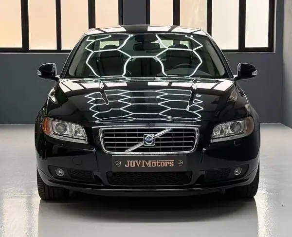 Volvo S80 2008 - 11900 EUR, 190500 km - AUTO.MOTO.pt - 190500km - foto 2 de 21