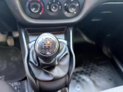 Fiat Doblo 1.3 Multijet ,3Lug. ,Iva Dedutivel 2017 - 9980 EUR, 85000 km - AUTO.MOTO.pt - 85000km - foto 22 de 26