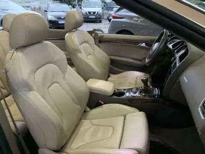 Audi A5 Cabrio 2011 - 16750 EUR, 270761 km - AUTO.MOTO.pt - 270761km - foto 26 de 28