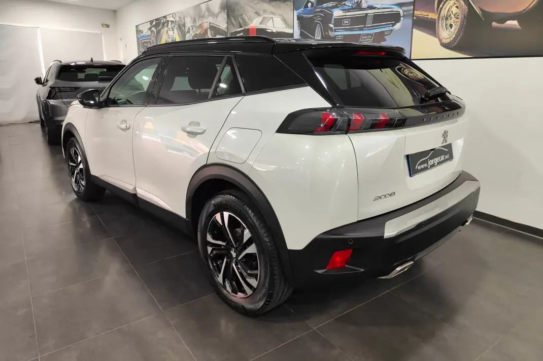 Peugeot 2008 2020 - 17500 EUR, 79000 km - AUTO.MOTO.pt - 79000km - foto 14 de 30