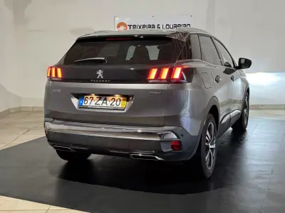 Peugeot 3008 2019 — foto 5 de 25