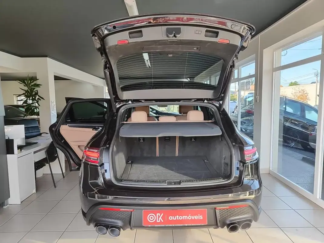Porsche Macan 2024 - 84900 EUR, 20700 km - AUTO.MOTO.pt - 20700km - foto 15 de 41