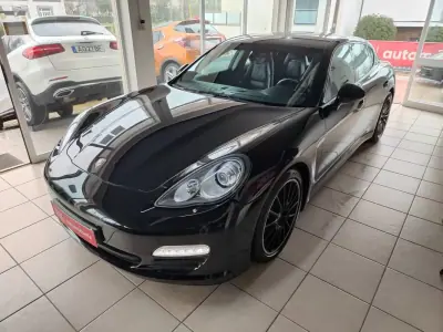 Porsche Panamera 2011 - 37500 EUR, 129500 km - AUTO.MOTO.pt - 129500km - foto 6 de 38