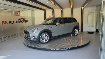 MINI Clubman 2017 - 13900 EUR, 157631 km - AUTO.MOTO.pt - 157631km - foto 13 de 55