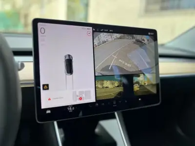 Tesla Model 3 2019 - 23990 EUR, 83000 km - AUTO.MOTO.pt - 83000km - foto 26 de 26