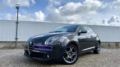 Alfa Romeo MiTo 2015 - 11600 EUR, 146000 km - AUTO.MOTO.pt - 146000km - foto 3 de 40