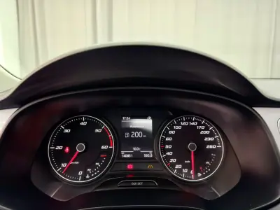 SEAT Leon 2014 - 17500 EUR, 140000 km - AUTO.MOTO.pt - 140000km - foto 21 de 21