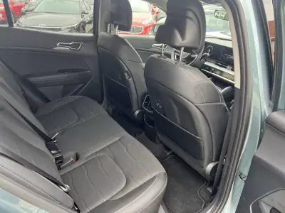 Kia Sportage 2025 - 41000 EUR, 10800 km - AUTO.MOTO.pt - 10800km - foto 11 de 21