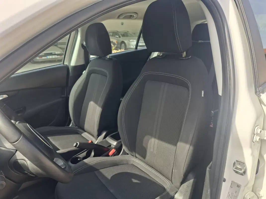 Fiat Tipo Station Wagon 2017 - 9980 EUR, 170000 km - AUTO.MOTO.pt - 170000km - foto 11 de 21