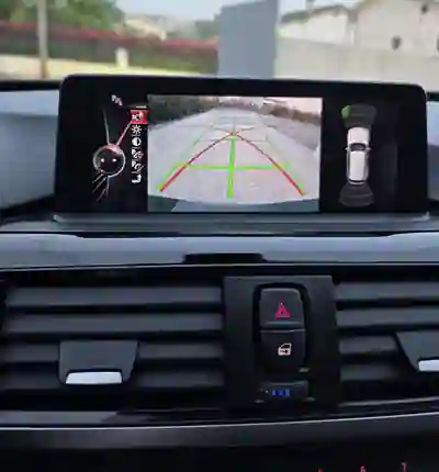 BMW 320 2012 - 15750 EUR, 256800 km - AUTO.MOTO.pt - 256800km - foto 7 de 12