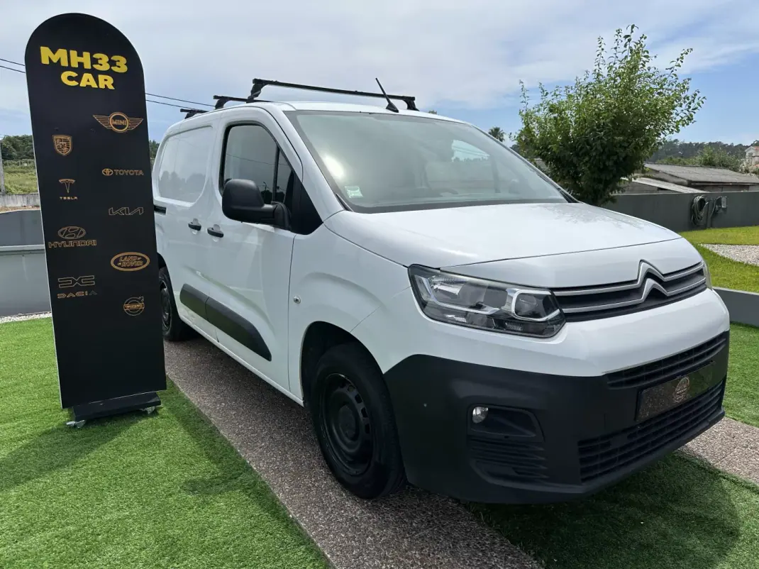 Citroën Berlingo 1.5 Hdi 2019 - 9900 EUR, 180000 km - AUTO.MOTO.pt - 180000km - foto 1 de 43